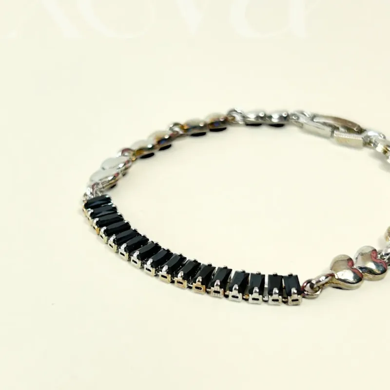 bracelet black