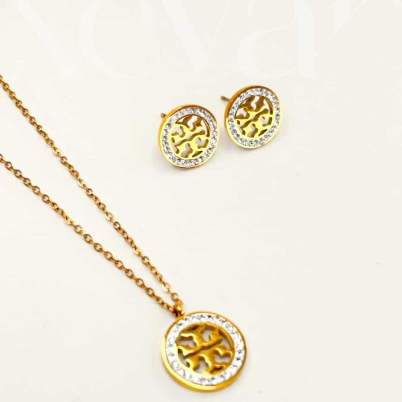 Gold Crystal pendant Set